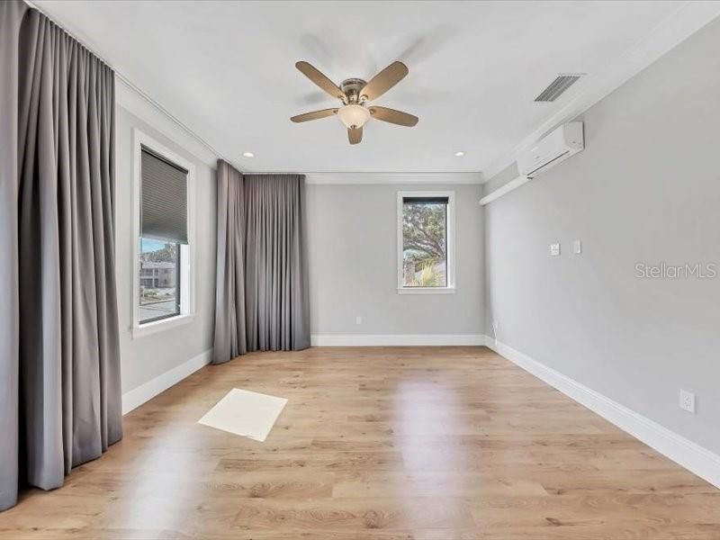 For Sale: $649,000 (4 beds, 3 baths, 2836 Square Feet)