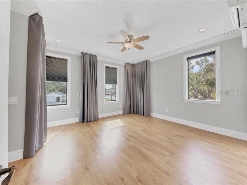 For Sale: $649,000 (4 beds, 3 baths, 2836 Square Feet)