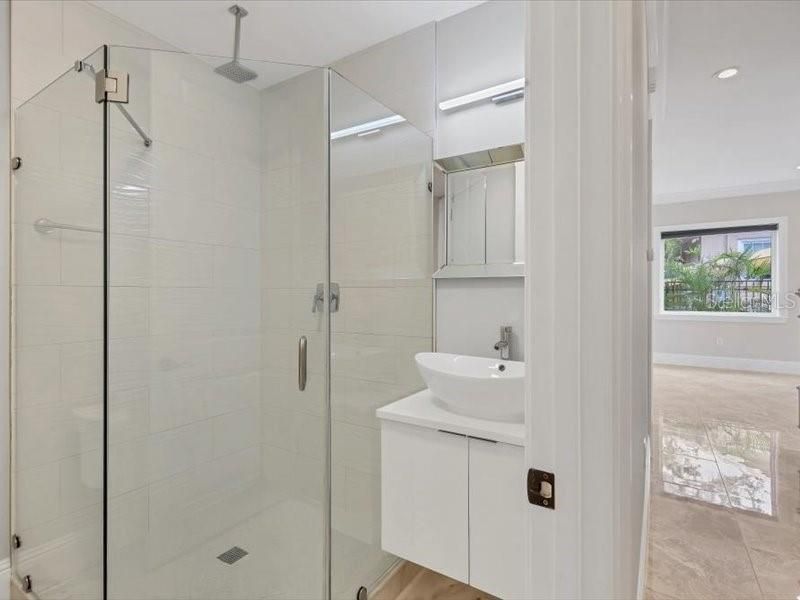 For Sale: $649,000 (4 beds, 3 baths, 2836 Square Feet)