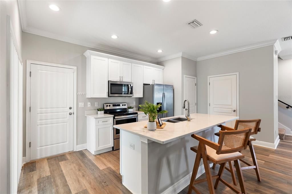 На продажу: $488,800 (3 спален, 2 ванн, 1846 Квадратных фут)