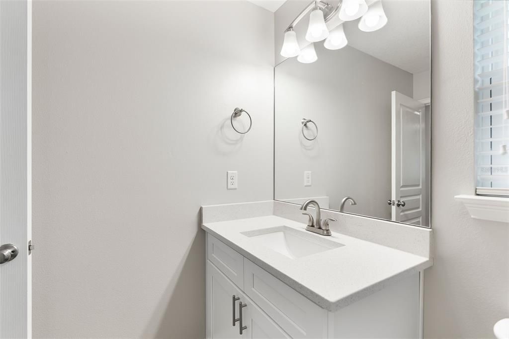 На продажу: $488,800 (3 спален, 2 ванн, 1846 Квадратных фут)