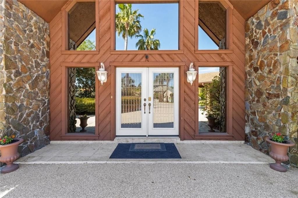 На продажу: $1,999,000 (3 спален, 3 ванн, 4069 Квадратных фут)