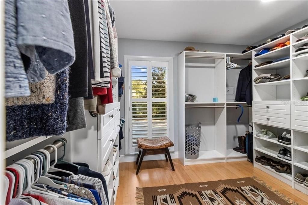 На продажу: $1,999,000 (3 спален, 3 ванн, 4069 Квадратных фут)