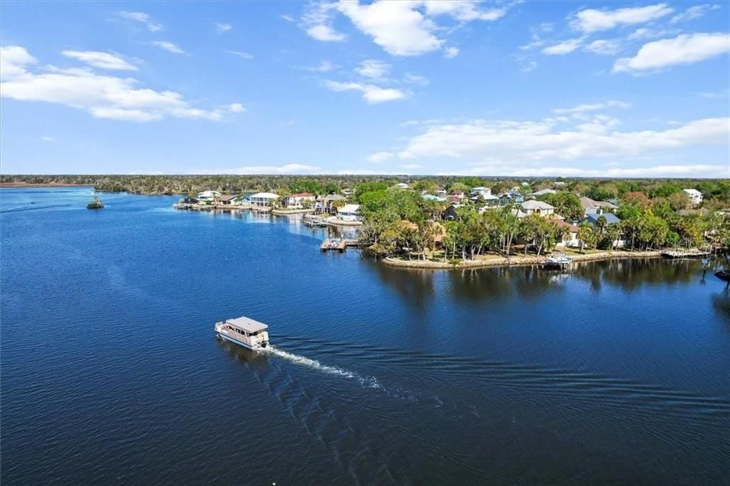 На продажу: $1,999,000 (3 спален, 3 ванн, 4069 Квадратных фут)