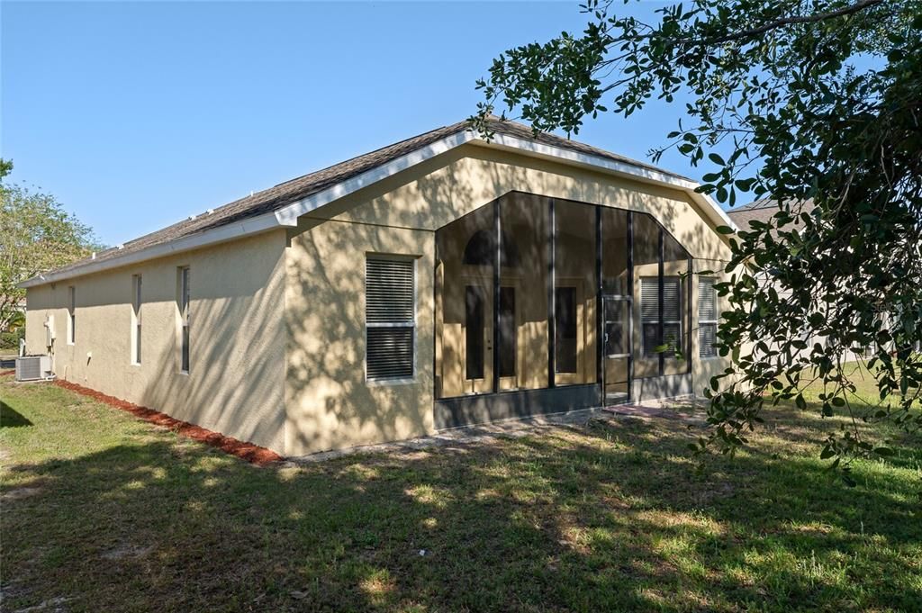 En Venta: $529,000 (4 camas, 3 baños, 2090 Pies cuadrados)