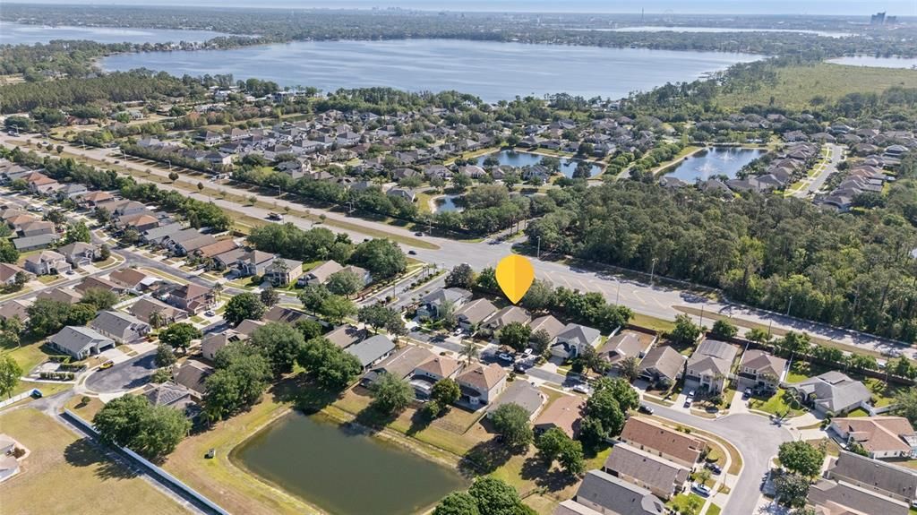 En Venta: $529,000 (4 camas, 3 baños, 2090 Pies cuadrados)