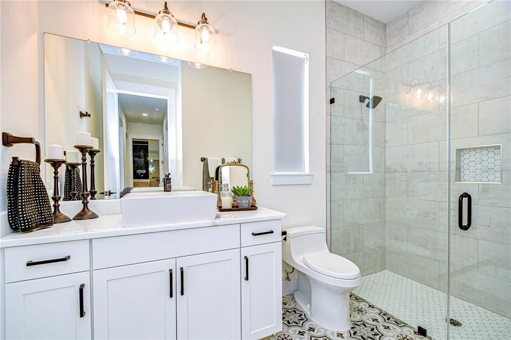 En Venta: $1,299,000 (3 camas, 3 baños, 3351 Pies cuadrados)