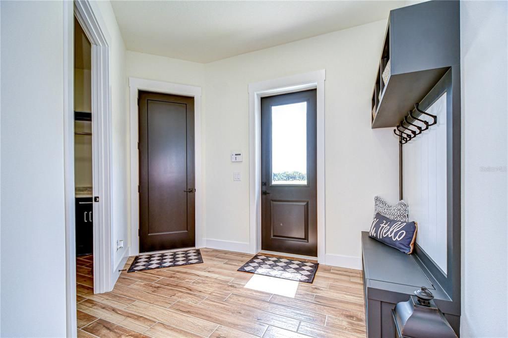 En Venta: $1,299,000 (3 camas, 3 baños, 3351 Pies cuadrados)