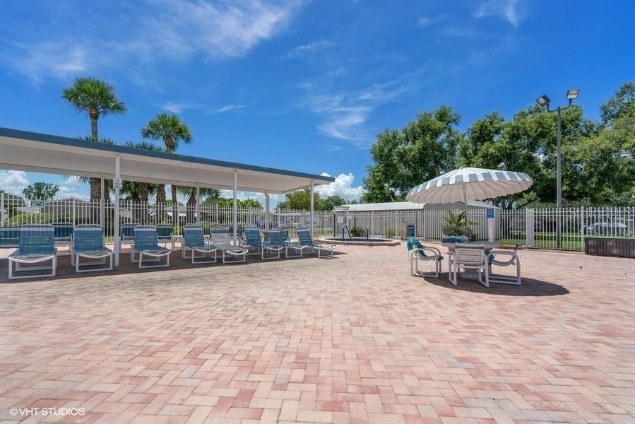 待售: $122,850 (0.09 acres)