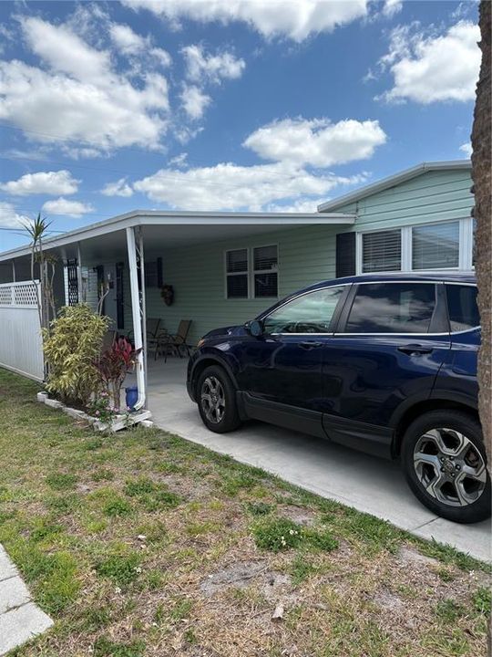 For Sale: $125,000 (2 beds, 1 baths, 672 Square Feet)