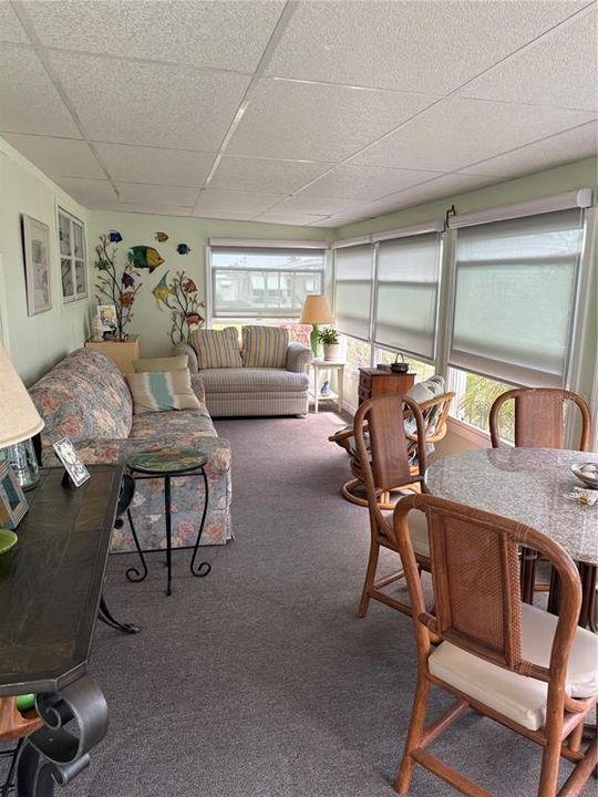 For Sale: $125,000 (2 beds, 1 baths, 672 Square Feet)