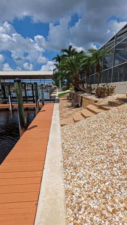 Activo con contrato: $1,129,000 (4 camas, 3 baños, 2563 Pies cuadrados)