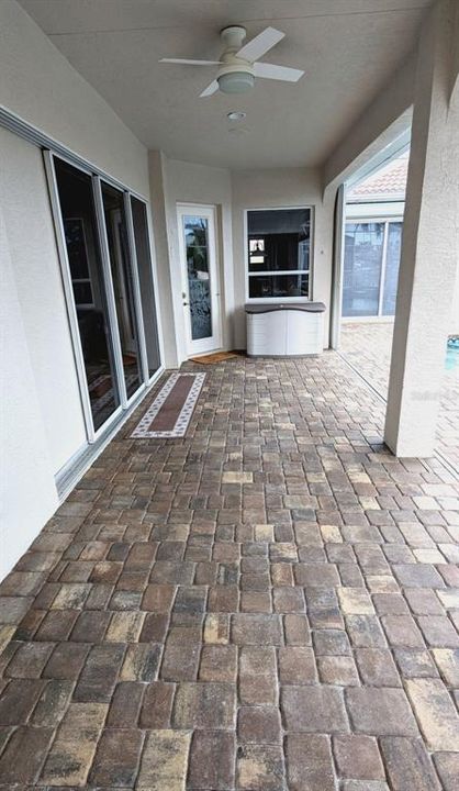 Activo con contrato: $1,129,000 (4 camas, 3 baños, 2563 Pies cuadrados)