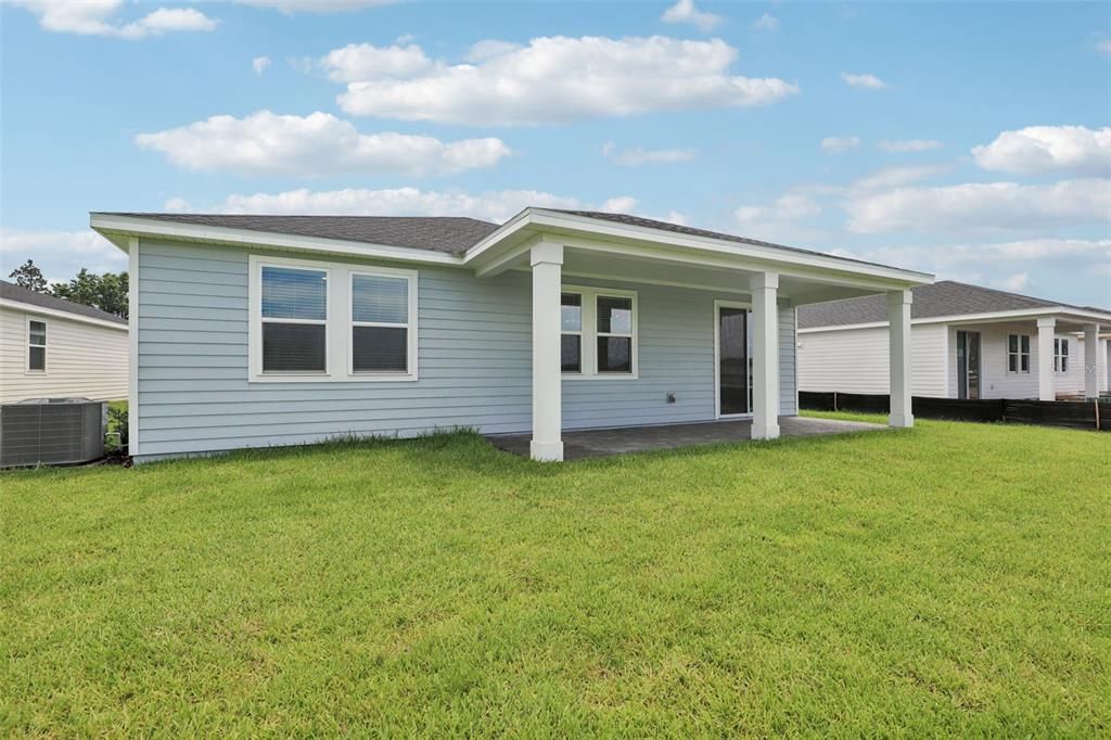 Под контрактом: $386,990 (4 спален, 3 ванн, 2193 Квадратных фут)