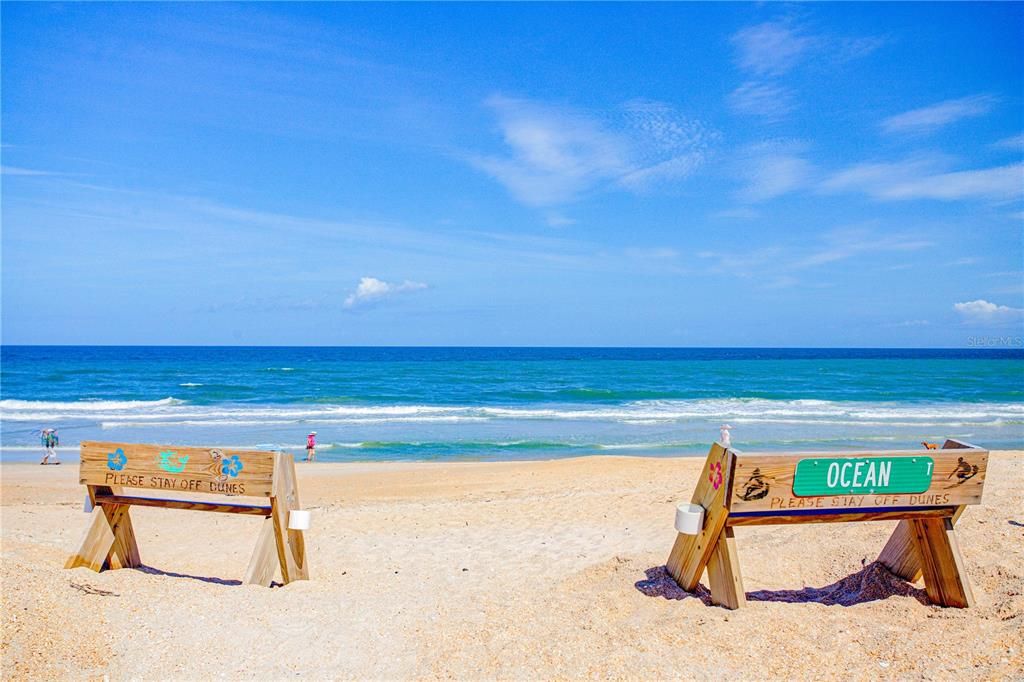 Active With Contract: $599,000 (3 beds, 2 baths, 1948 Square Feet)