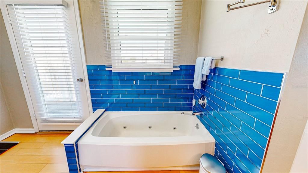 Active With Contract: $599,000 (3 beds, 2 baths, 1948 Square Feet)