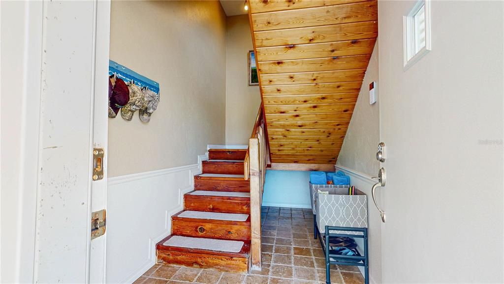 Active With Contract: $599,000 (3 beds, 2 baths, 1948 Square Feet)