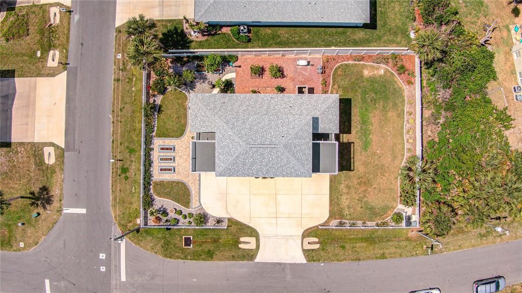 Active With Contract: $599,000 (3 beds, 2 baths, 1948 Square Feet)