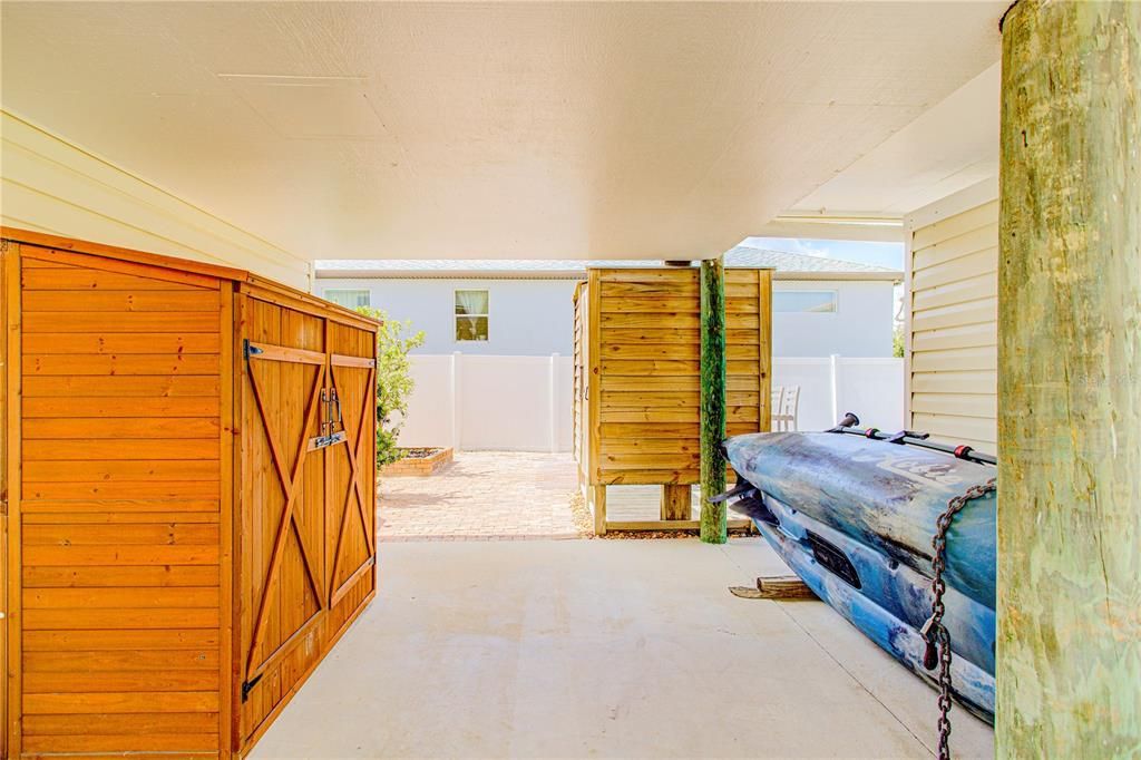 Active With Contract: $599,000 (3 beds, 2 baths, 1948 Square Feet)