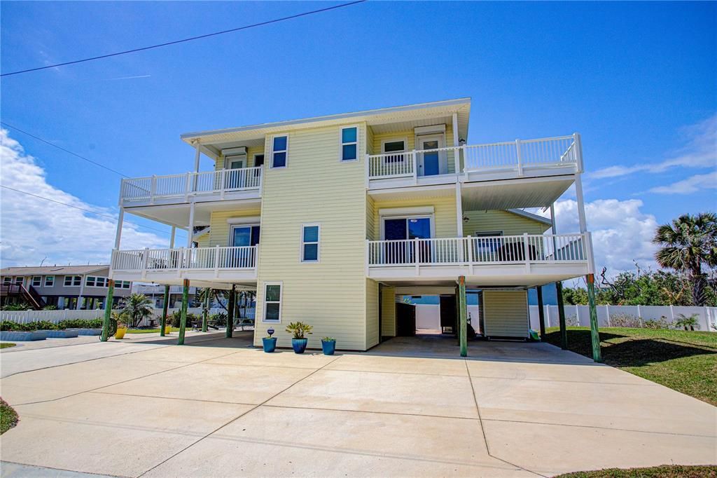 Active With Contract: $599,000 (3 beds, 2 baths, 1948 Square Feet)