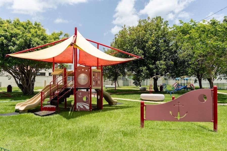 For Rent: $4,000 (4 beds, 4 baths, 0 Square Feet)