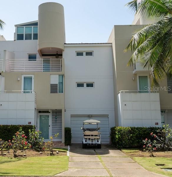 For Rent: $4,000 (4 beds, 4 baths, 0 Square Feet)