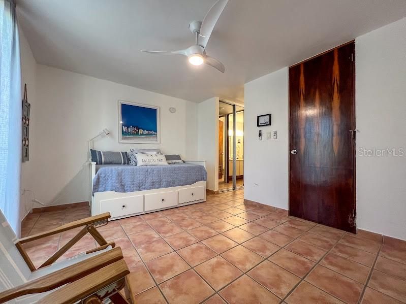 For Rent: $4,000 (4 beds, 4 baths, 0 Square Feet)