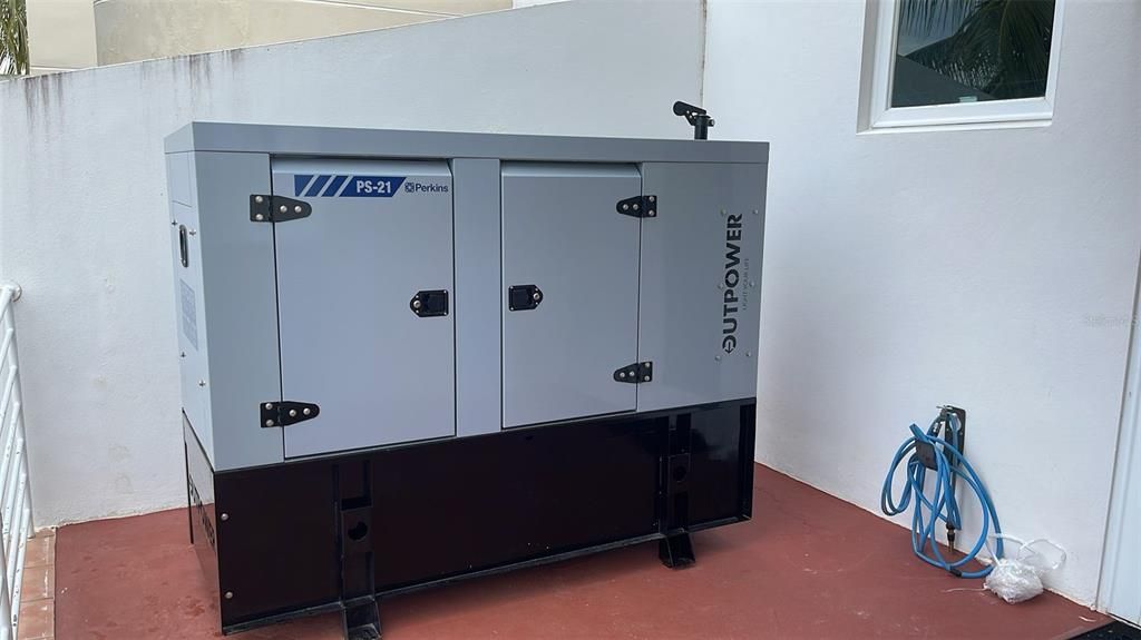 For Rent: $4,000 (4 beds, 4 baths, 0 Square Feet)