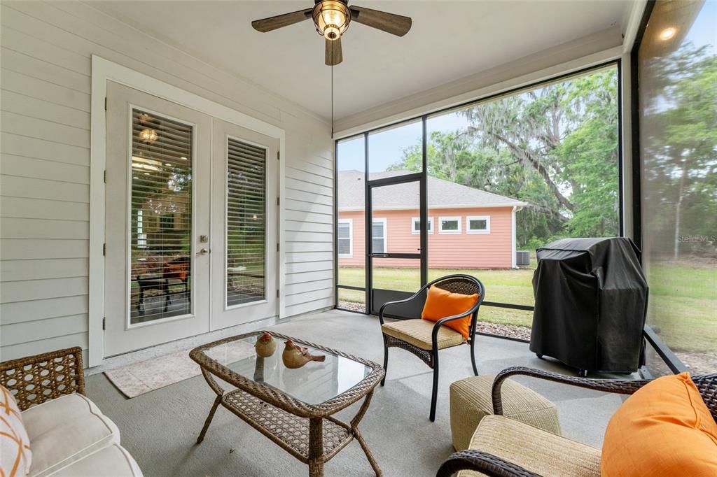 For Sale: $390,000 (3 beds, 2 baths, 2016 Square Feet)