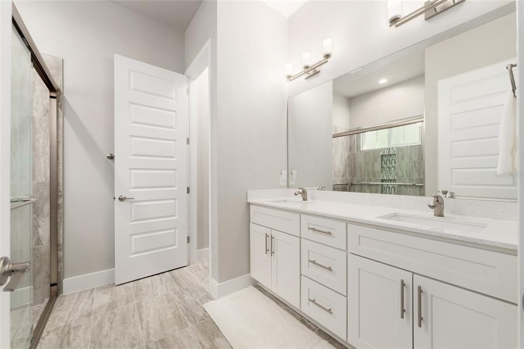 For Sale: $390,000 (3 beds, 2 baths, 2016 Square Feet)