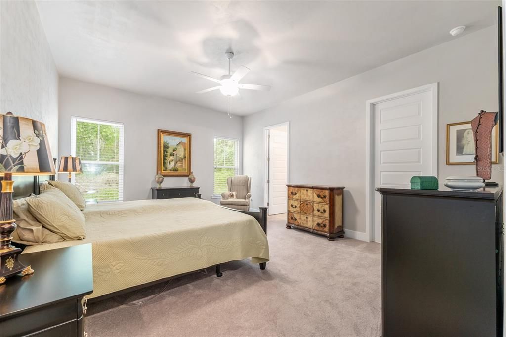 For Sale: $390,000 (3 beds, 2 baths, 2016 Square Feet)