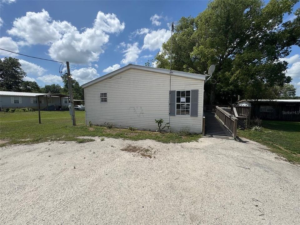 Recently Sold: $119,900 (4 beds, 2 baths, 1782 Square Feet)