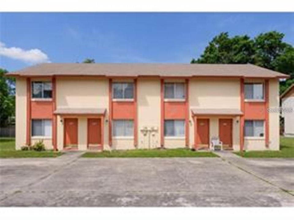 For Rent: $1,125 (2 beds, 1 baths, 900 Square Feet)