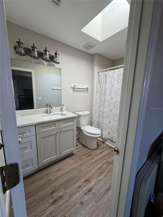 For Sale: $370,000 (4 beds, 3 baths, 2317 Square Feet)