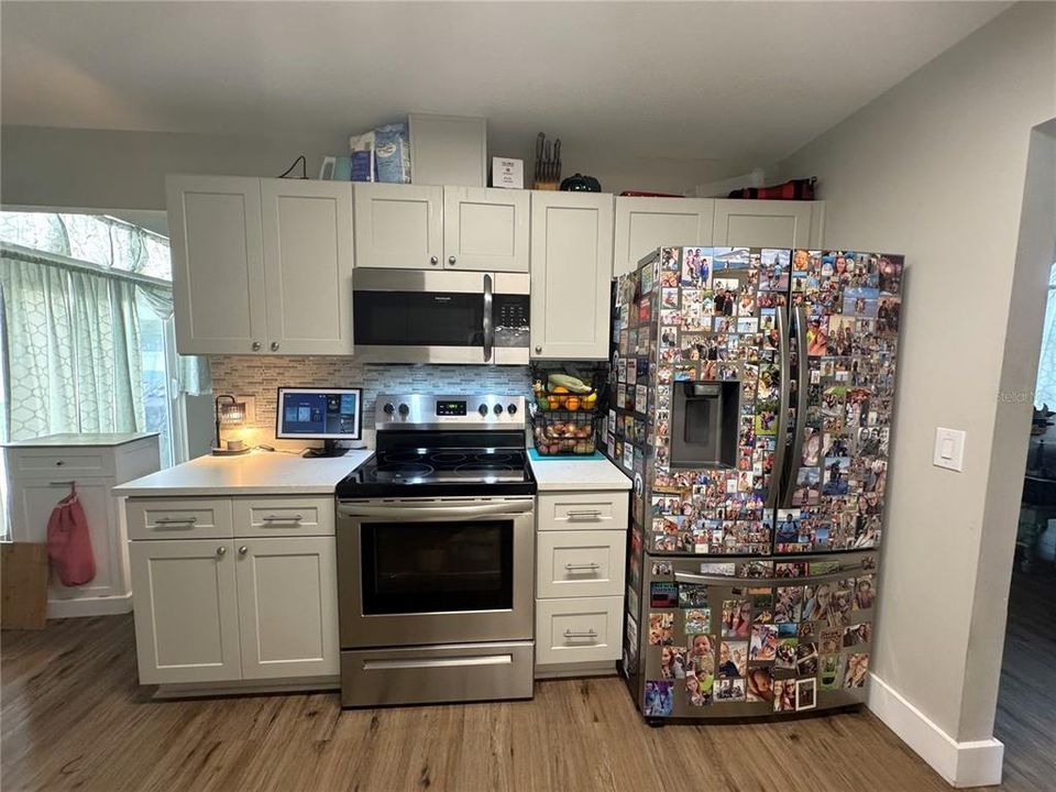 For Sale: $370,000 (4 beds, 3 baths, 2317 Square Feet)