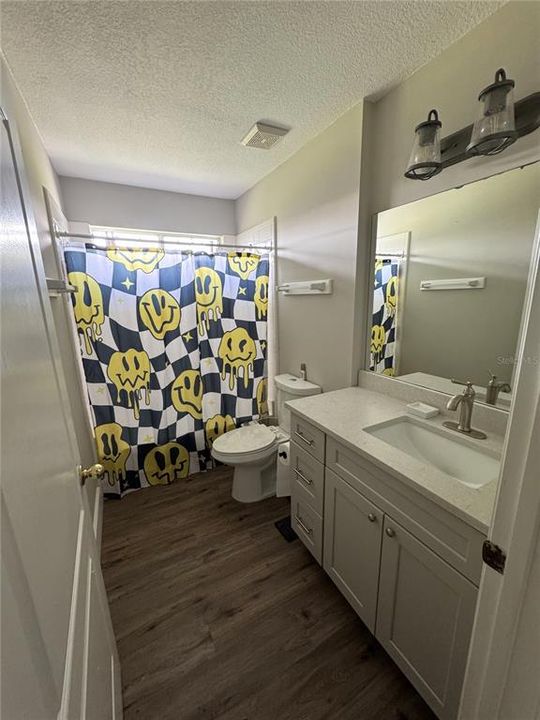 For Sale: $370,000 (4 beds, 3 baths, 2317 Square Feet)