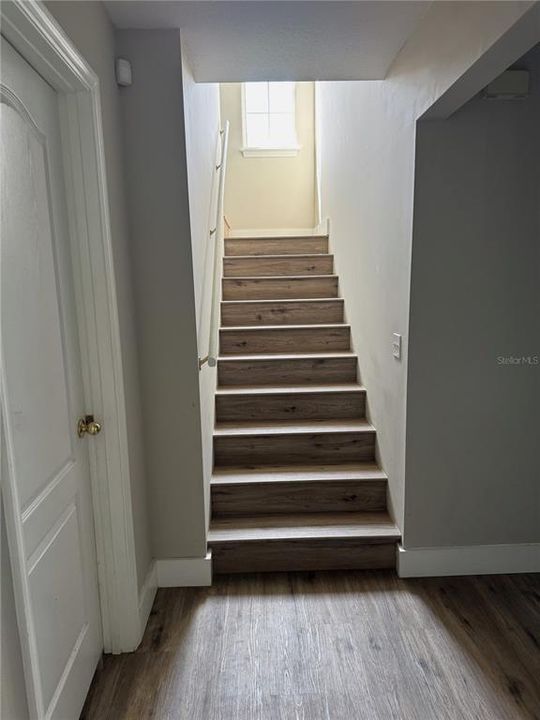 For Sale: $370,000 (4 beds, 3 baths, 2317 Square Feet)