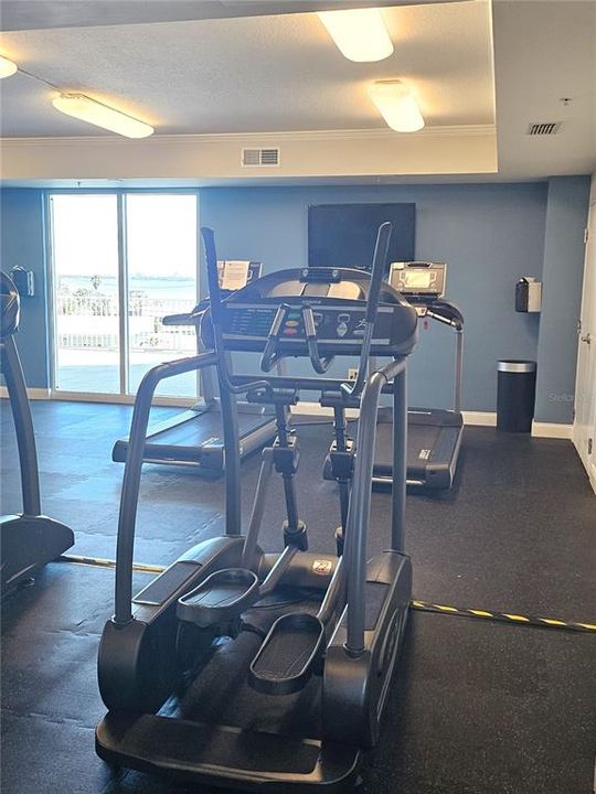 На продажу: $357,500 (2 спален, 2 ванн, 1615 Квадратных фут)