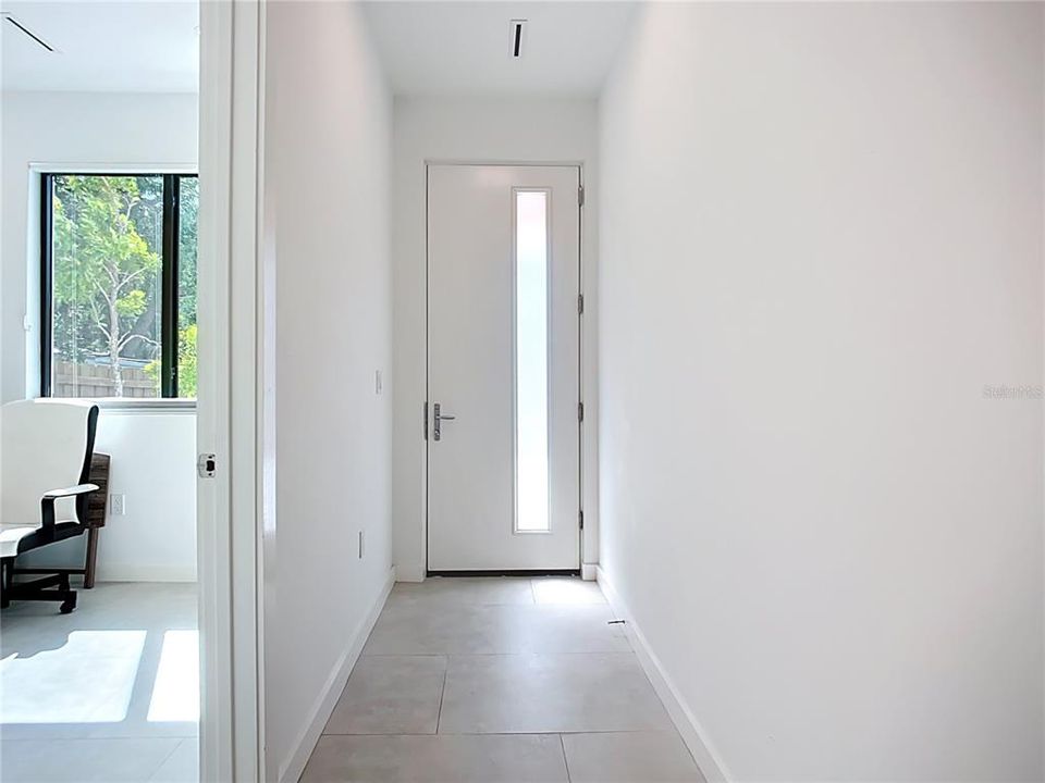 For Sale: $550,000 (2 beds, 2 baths, 1550 Square Feet)