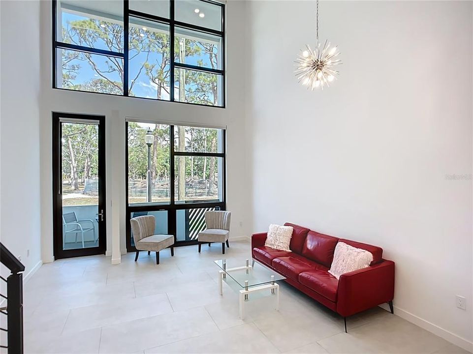 For Sale: $550,000 (2 beds, 2 baths, 1550 Square Feet)