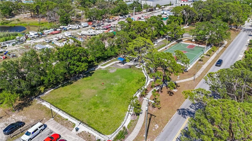 For Sale: $550,000 (2 beds, 2 baths, 1550 Square Feet)