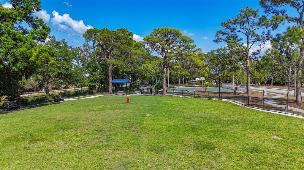 For Sale: $550,000 (2 beds, 2 baths, 1550 Square Feet)