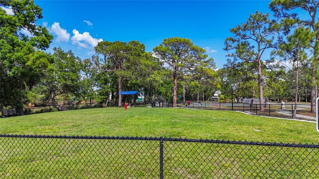 For Sale: $550,000 (2 beds, 2 baths, 1550 Square Feet)