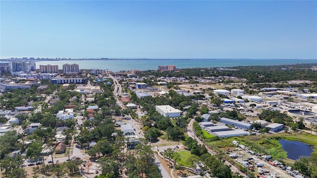 For Sale: $550,000 (2 beds, 2 baths, 1550 Square Feet)