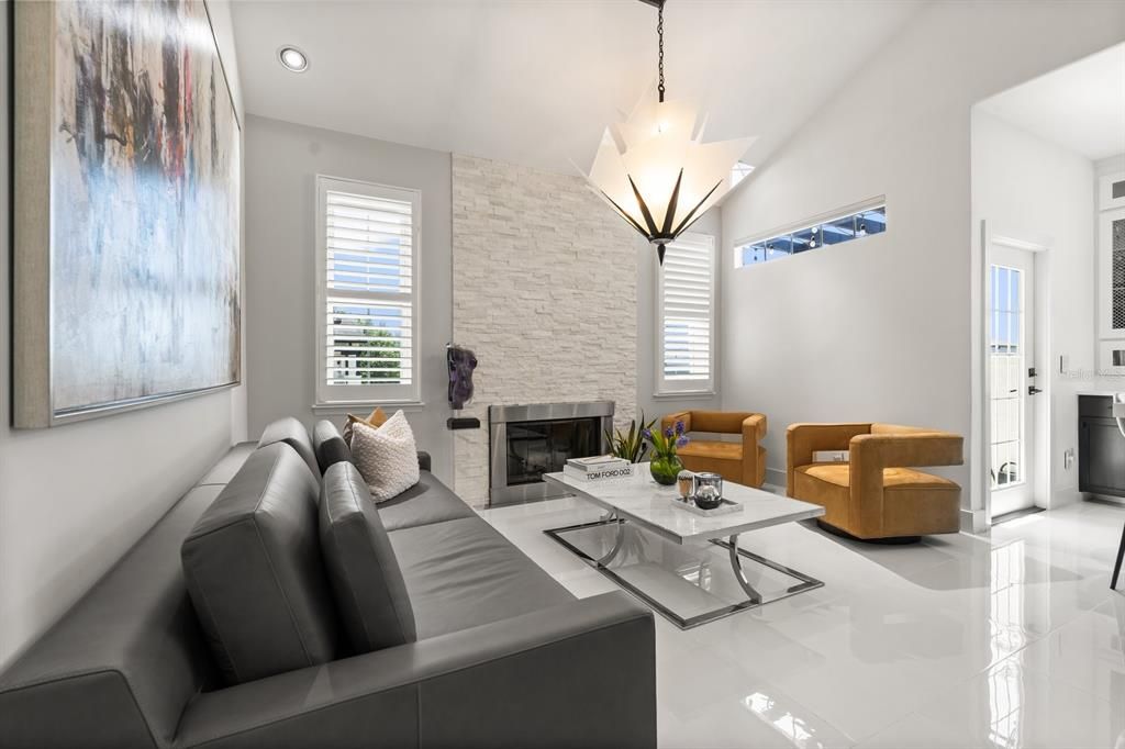 Active With Contract: $430,000 (2 beds, 3 baths, 1506 Square Feet)