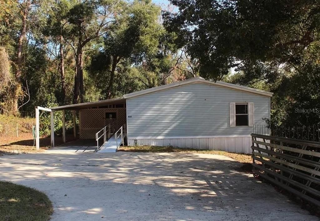 Recently Sold: $127,000 (3 beds, 2 baths, 1344 Square Feet)