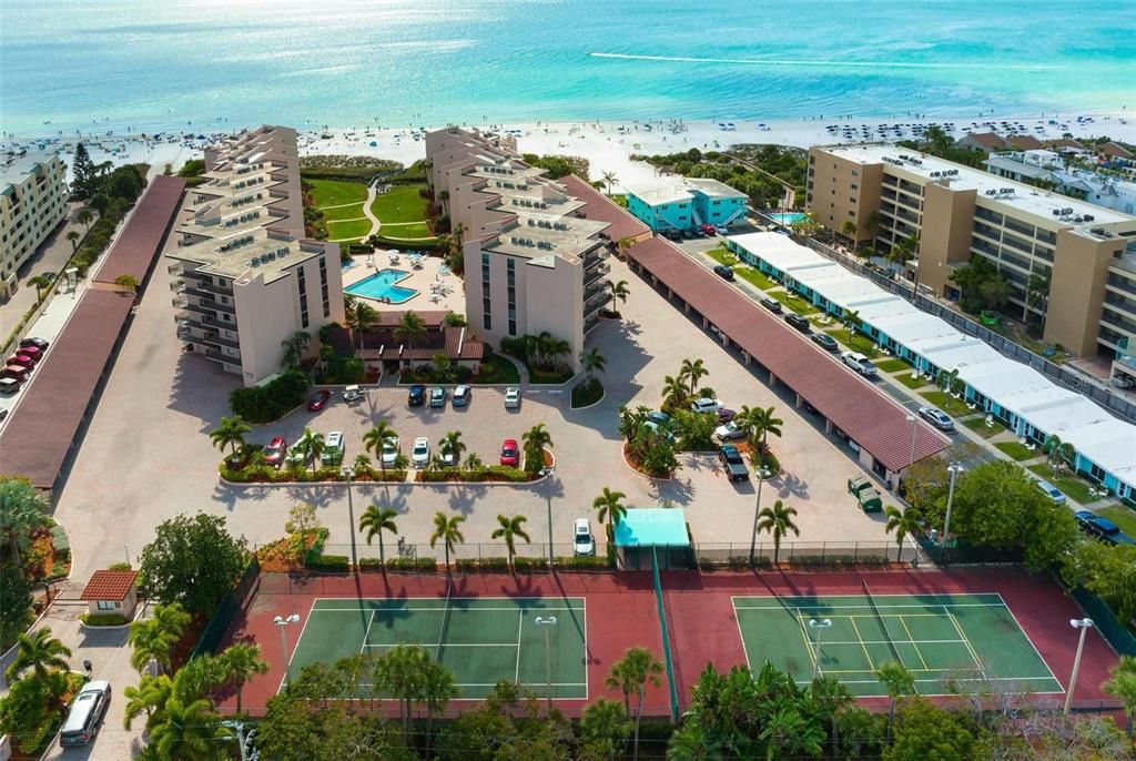 Recently Sold: $1,150,000 (2 beds, 2 baths, 1265 Square Feet)