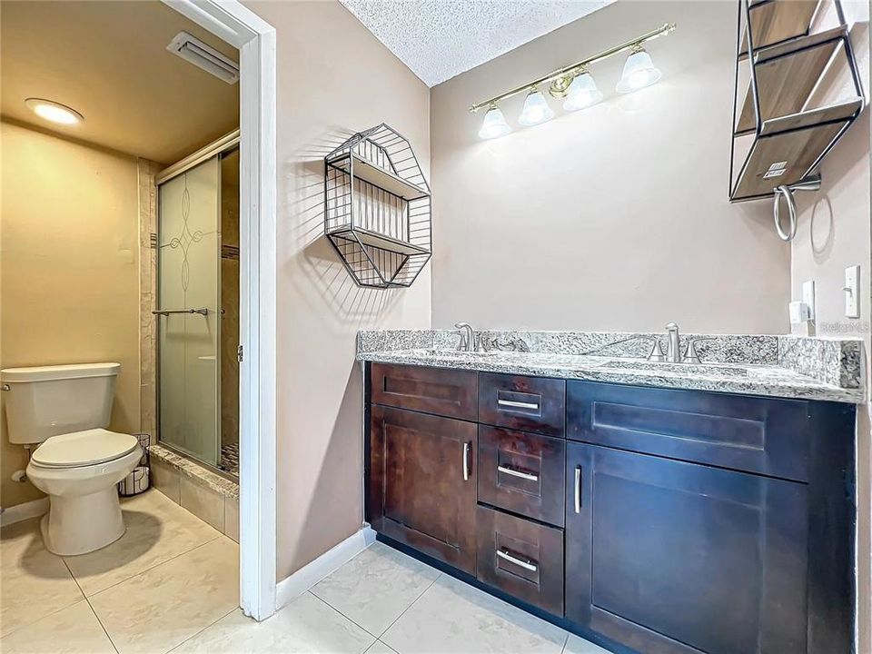 For Sale: $197,500 (3 beds, 2 baths, 1653 Square Feet)