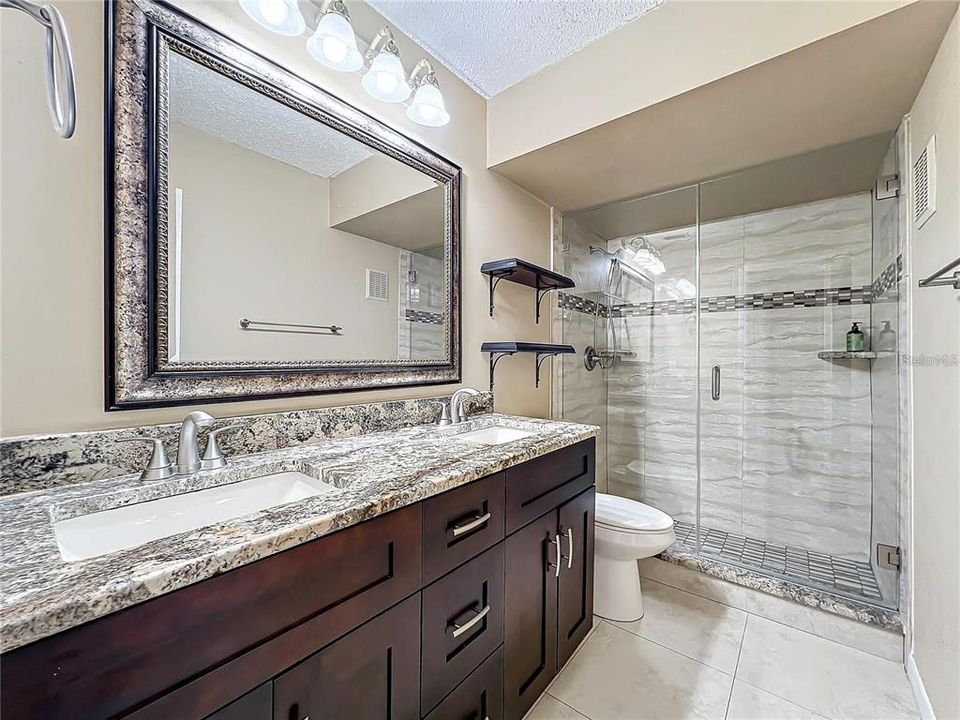 For Sale: $197,500 (3 beds, 2 baths, 1653 Square Feet)