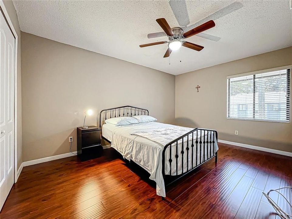 For Sale: $197,500 (3 beds, 2 baths, 1653 Square Feet)